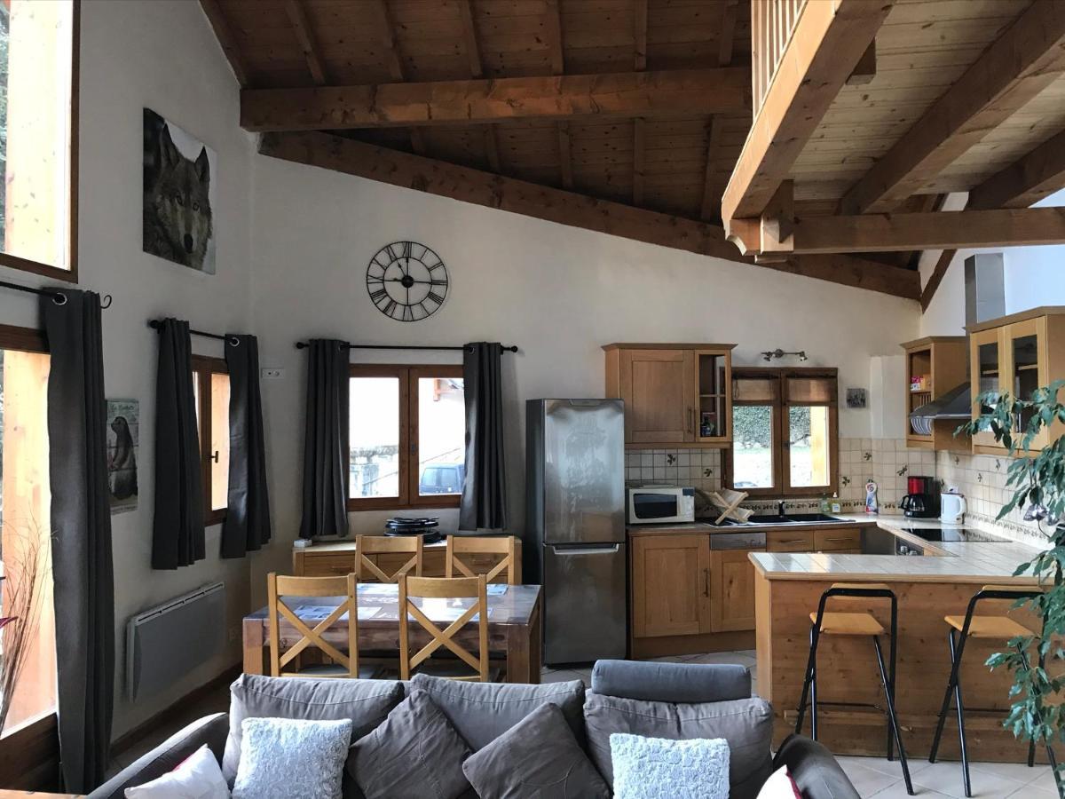 Ski Lodge Brides-les-Bains Bagian luar foto